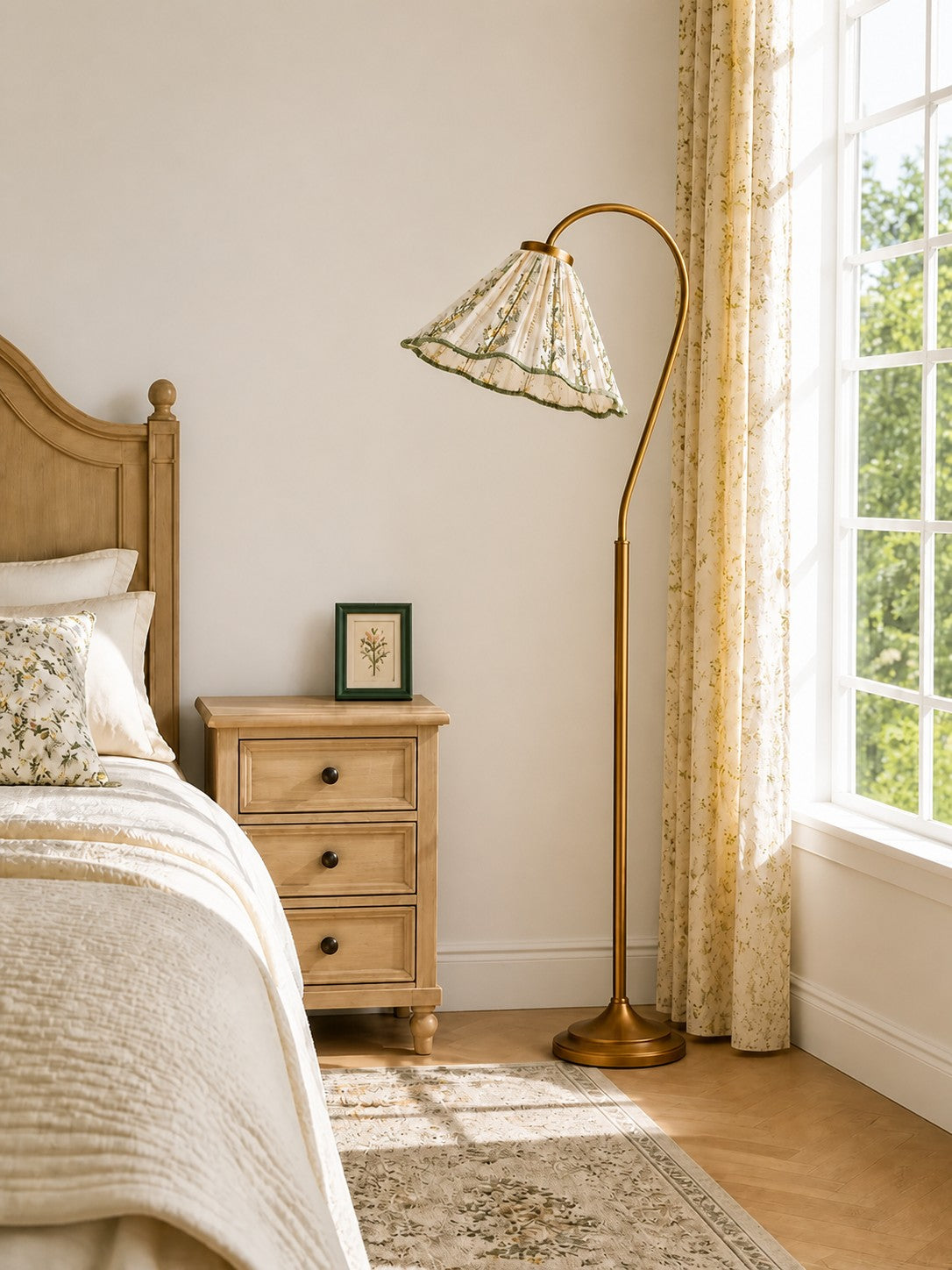 Briar floral floor lamp in a bedroom